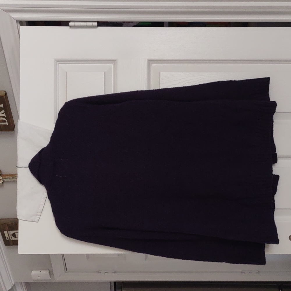 Debbie Morgan sweater - Picture 5 of 8